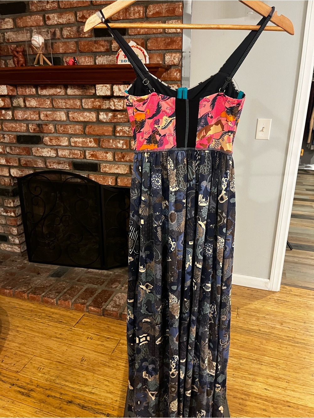 $148 Maaji Fancy Gallup Maxi Dress - Picture 4 of 5